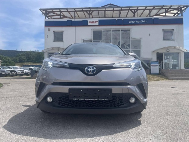 Toyota C-HR 1.8 Hybrid Dynamic e-CVT 1 TUL-GAR...