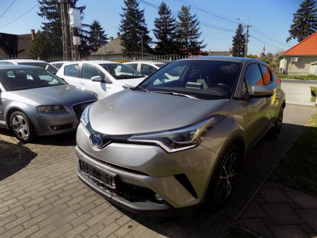 Toyota C-HR 1.8 Hybrid Executive e-CVT