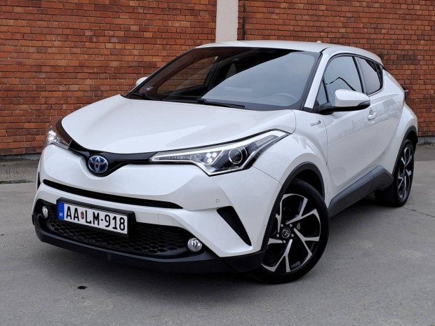 Toyota C-HR 1.8 Hybrid Executive e-CVT Hibridga...