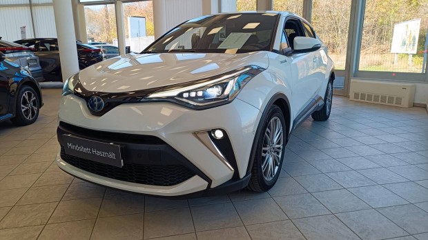 Toyota C-HR 1.8 Hybrid Executive e-CVT Magyar