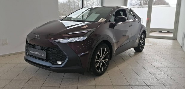 Toyota C-HR 1.8 Hybrid Style e-CVT Magyar