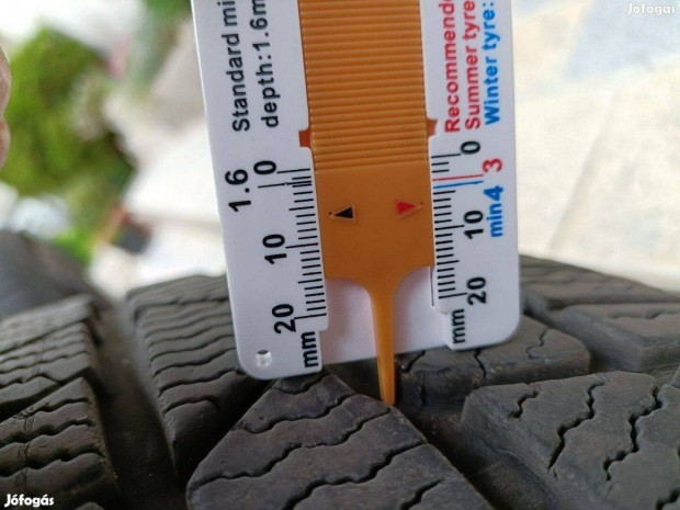 Toyota C-HR 225/50 R18 Continental téli gumi szett eladó 7mm