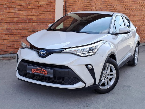 Toyota C-HR 2.0 Hybrid Style e-CVT Gy�ngyh�zfeh...