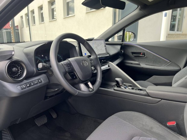 Toyota C-HR 2.0 Phev Executive e-CVT