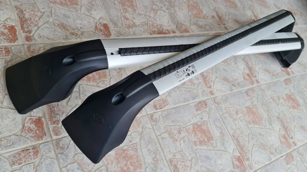 Toyota C-HR (Thule) csomagtartó