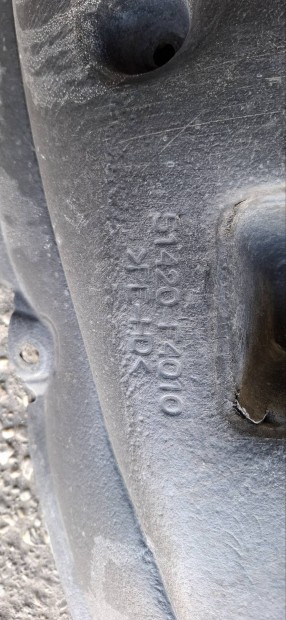 Toyota C-HR alsó motorburkolat első 51420-F4010