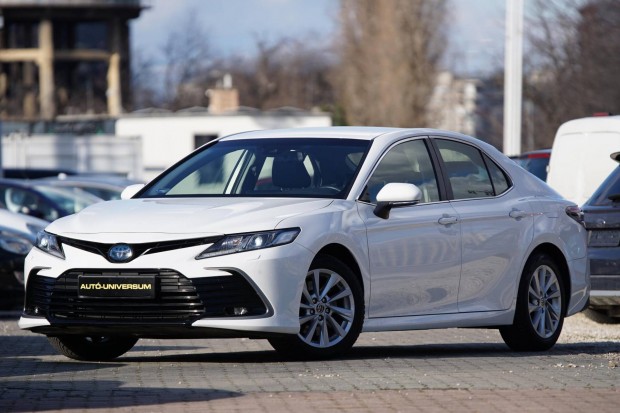 Toyota Camry 2.5 Hybrid Comfort Business CVT Ma...
