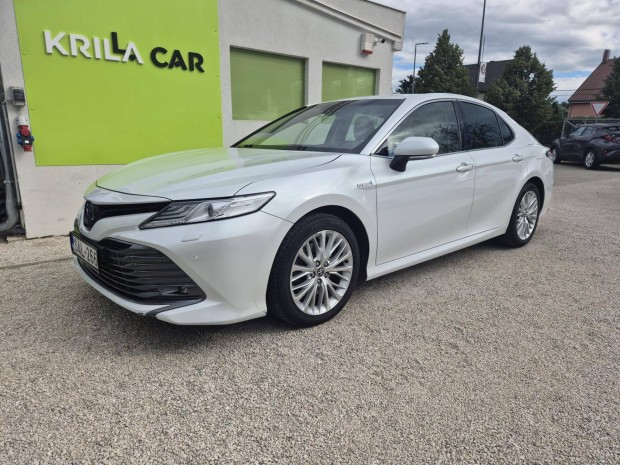 Toyota Camry 2.5 Hybrid Executive CVT Szervizkö...