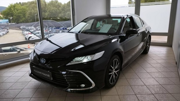 Toyota Camry 2.5 Hybrid Executive VIP CVT Magyar