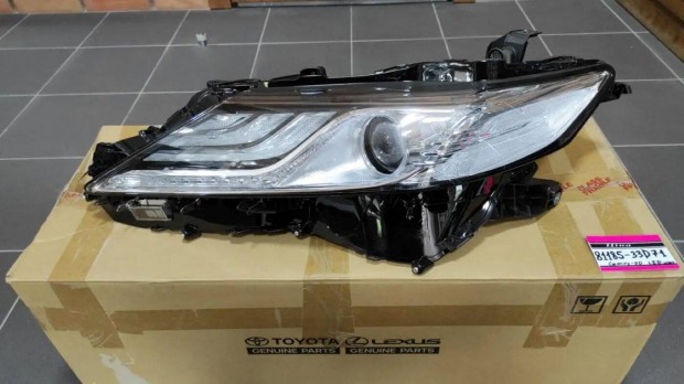 Toyota Camry VIII bal led fnyszrt lmpa