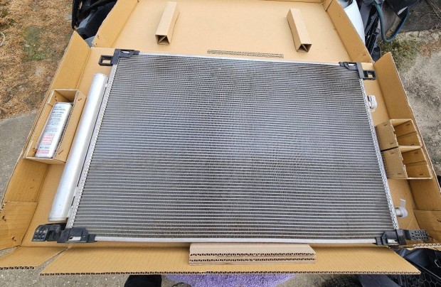 Toyota Camry VIII klmaht