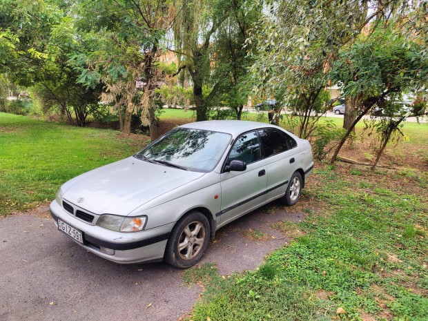 Toyota Carina
