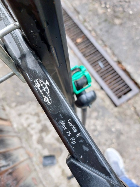 Toyota Carina E Ker�kp�rtart�