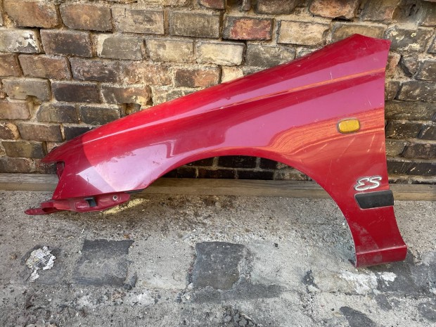 Toyota Carina E ajtók és sárvédő