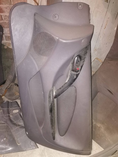 Toyota Celica ajtkrpit T23