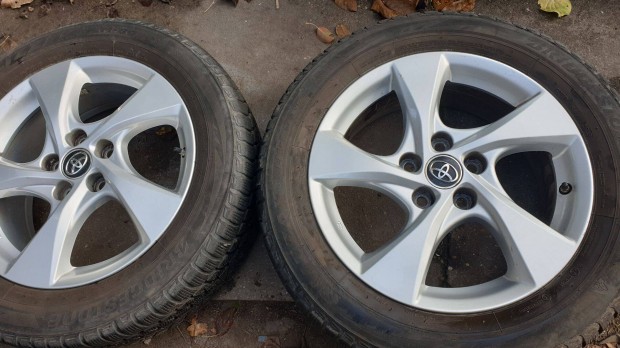 Toyota Chr gyri alufelni , tpms , tli 215/60 R17 gumik