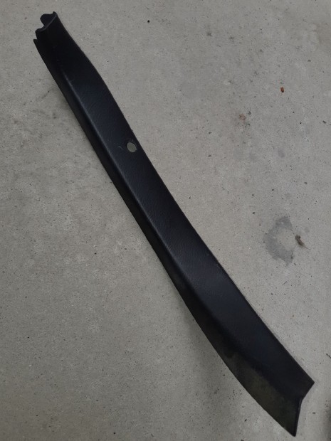 Toyota Corolla 00-06 Bal 'C' Oszlop Beltéri Takaró Burkolat