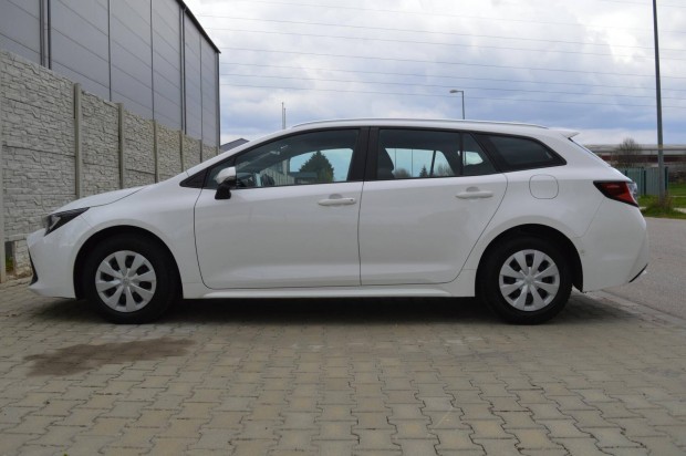 Toyota Corolla 1.2T Comfort Business Magyarorsz...