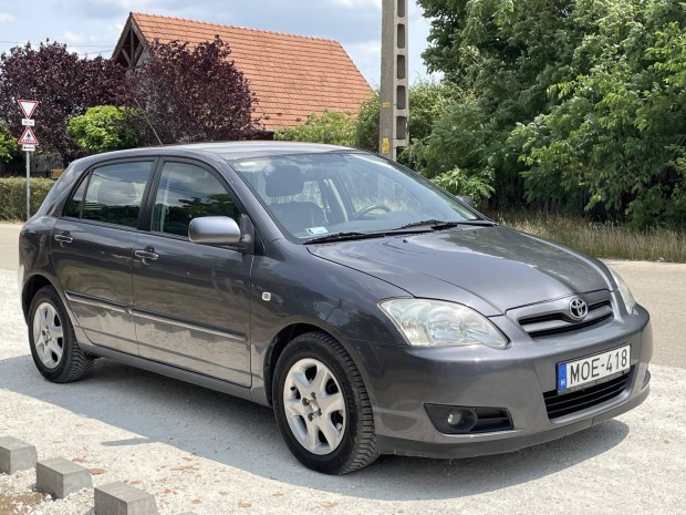 Toyota Corolla 1.4 D-4D Luna M-MT Megkímélt áll...