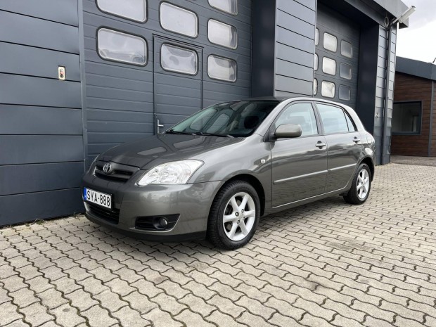 Toyota Corolla 1.4 D-4D Sol Szervizelt / Klma...