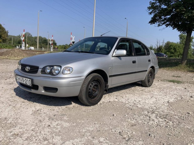 Toyota Corolla 1.4 Harmony Plus