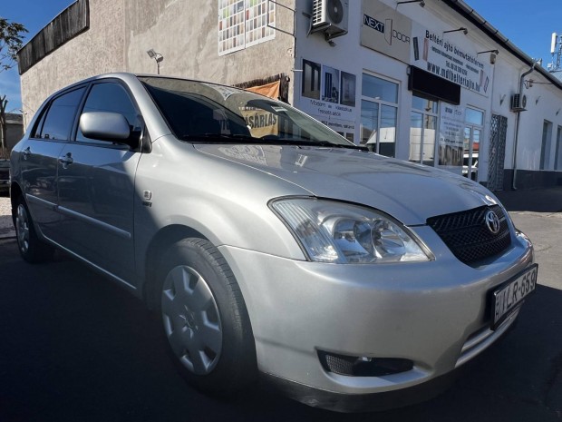 Toyota Corolla 1.4 Harmony Plus