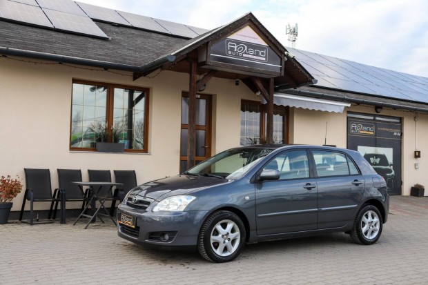 Toyota Corolla 1.6 Sol Szervizk�nyv - �jszer� G...