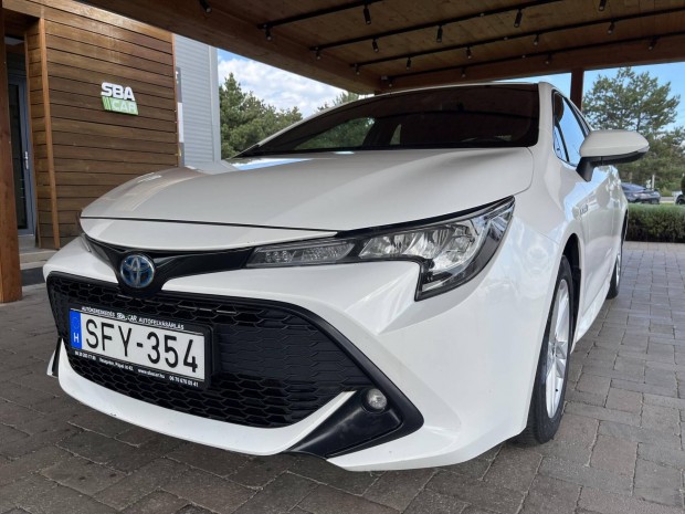 Toyota Corolla 1.8 Hybrid Active Business e-CVT...