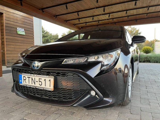 Toyota Corolla 1.8 Hybrid Active e-CVT RTN-511...