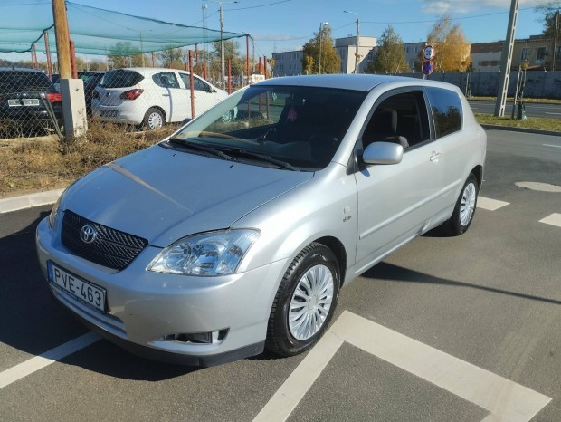 Toyota Corolla 2.0 D-4D Linea Terra Rozsdamente...