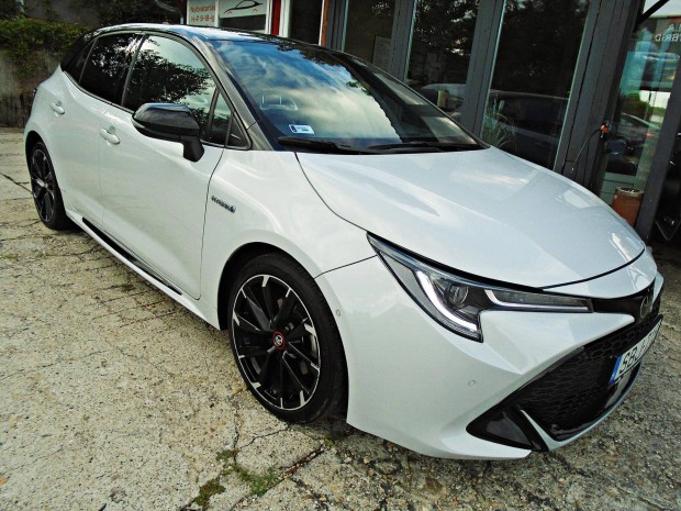 Toyota Corolla 2.0 Hybrid GR-Sport Dynamic e-CV...