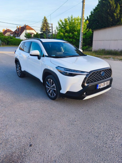 Toyota Corolla Cross 1,8 Hybrid Style+Tech e-CVT
