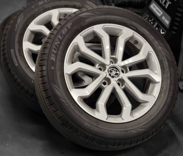 Toyota Corolla Cross alufelni 17 col 5x114.3 nyarigumi 215 60 17