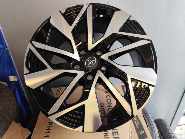 Toyota Corolla Cross bz4x Rav4 c-hr Lexus lbx nx ux 5x114,3 18"