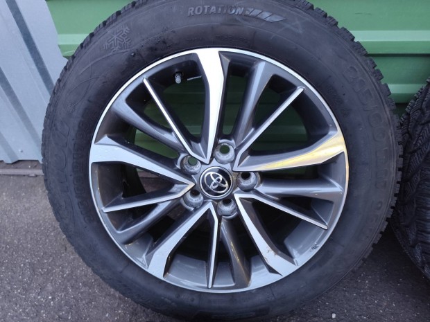 Toyota Corolla Cross gyri alufelni 5x114,3 17"