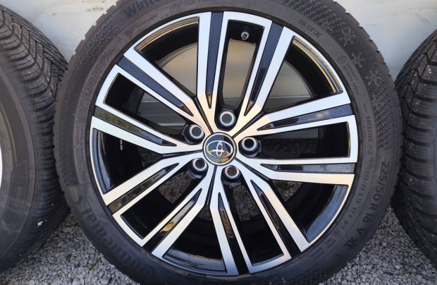 Toyota Corolla Cross gyári alufelni 5x114,3 18"
