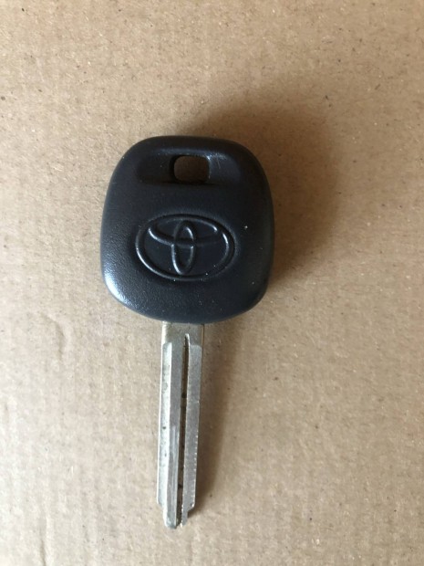 Toyota Corolla E11 nyerskulcs