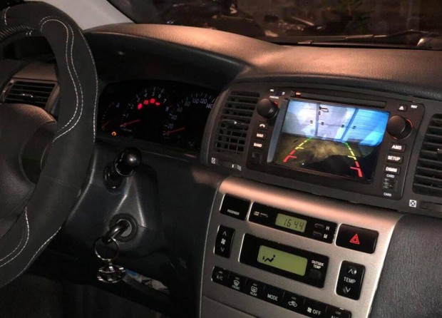 Toyota Corolla E120 Carplay Multimdia Android GPS Rdi + Kamera!