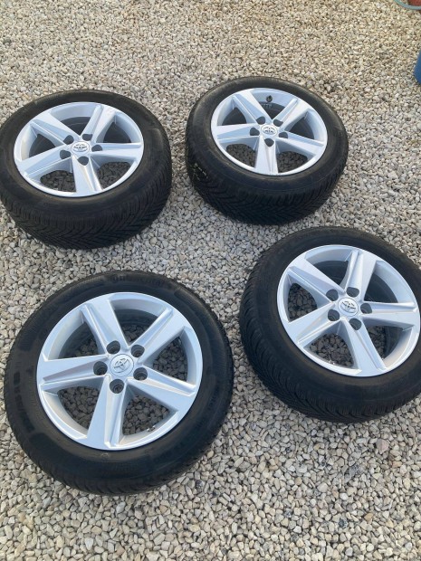 Toyota Corolla Gyári Alufelni ALU Felni 16-OS