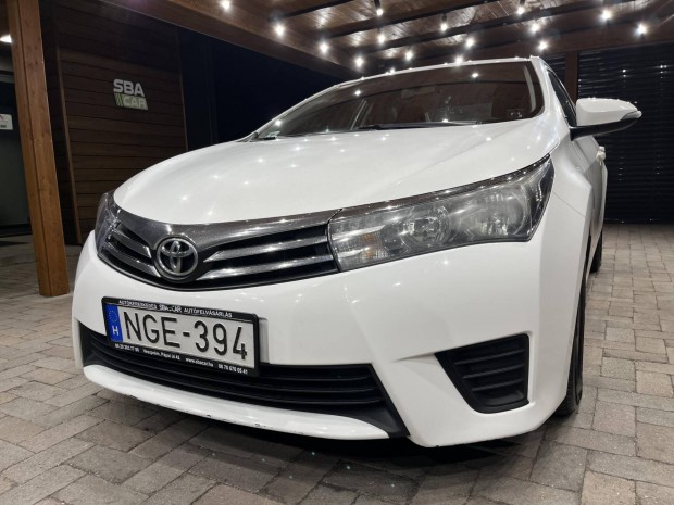 Toyota Corolla Sedan 1.4 D-4D Active Áfás Ár! N...