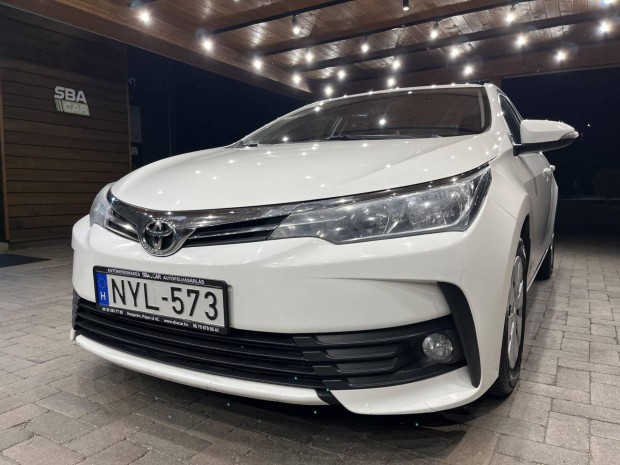 Toyota Corolla Sedan 1.4 D-4D Active Comfort NY...