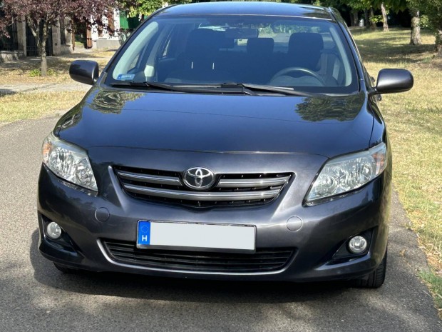 Toyota Corolla Sedan 1.4 Magyarorszgi!! Klms!!