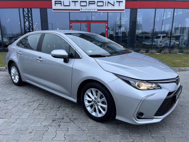 Toyota Corolla Sedan 1.5 Comfort CVT Magyarorsz...