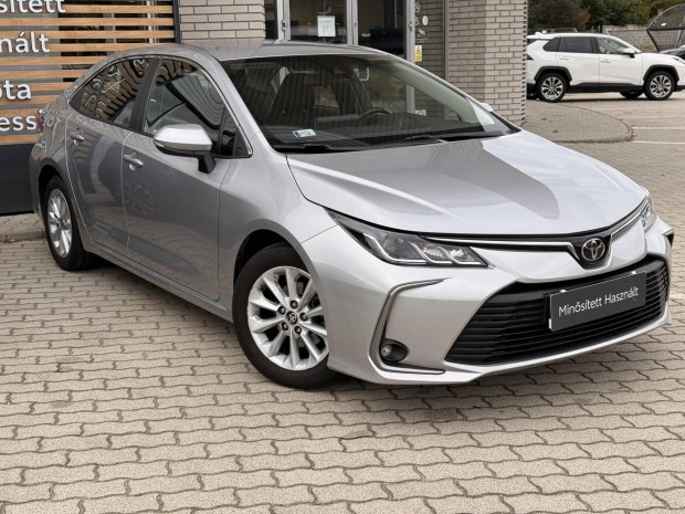 Toyota Corolla Sedan 1.5 Comfort Mo.-i. 1 tulaj...