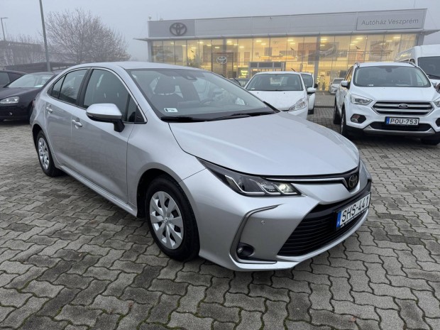 Toyota Corolla Sedan 1.6 Active Business 1.Tula...