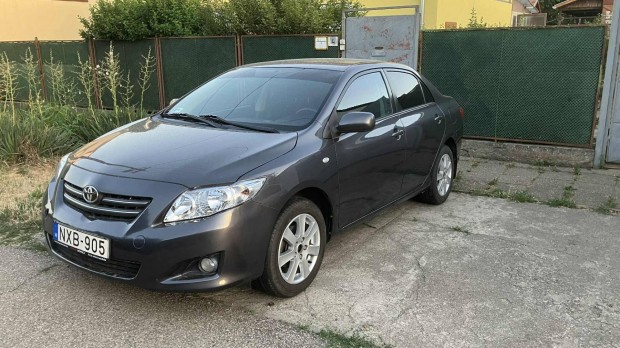 Toyota Corolla Sedan 1.6 Executive MMT Vonhorg...