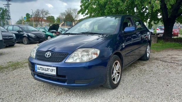Toyota Corolla Sedan 1.6 Linea Terra Ajándék te...