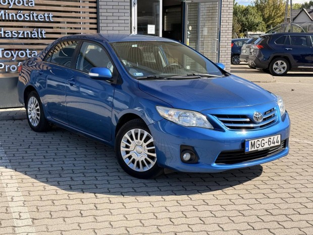 Toyota Corolla Sedan 1.6 Luna Mo.-i. 1 tulajdonos