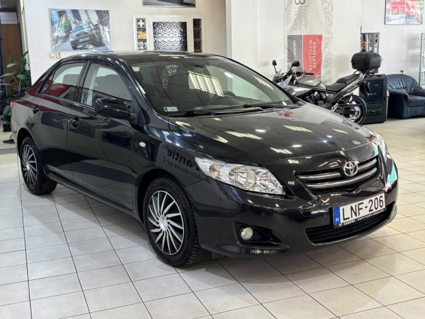 Toyota Corolla Sedan 1.6 Sol