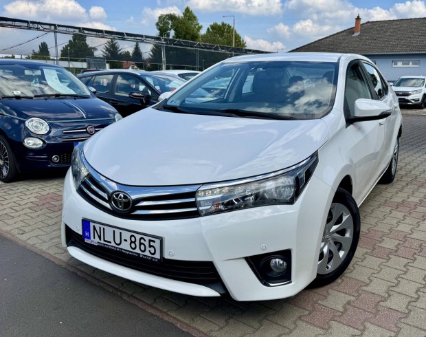 Toyota Corolla Sedan 1.6 Trend+ Magyarországon...
